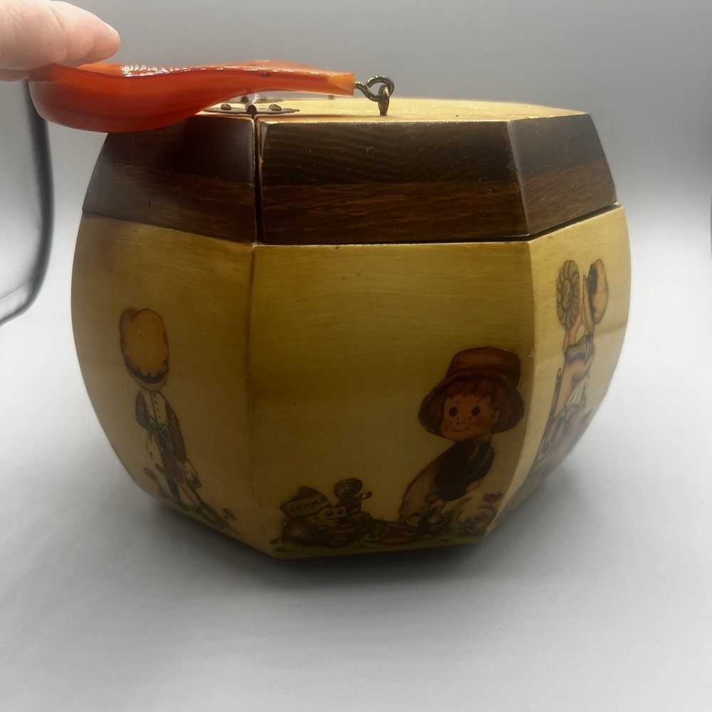 Vtg Octagonal Wooden Bucket Box Purse Lucite Handle Holly Hobbies 1974 Few Flaws - Picture 6 of 13